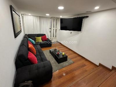 Casa de 5 alcobas en venta en Engativa Normandia, Bogotá, 188 m² · foto 5 de 20