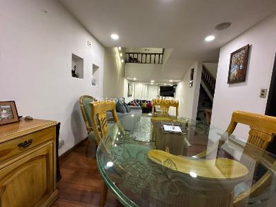 Casa de 5 alcobas en venta en Engativa Normandia, Bogotá, 188 m² · foto 9 de 20