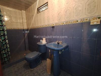 Casa de 5 alcobas en venta en Kennedy Castilla, Bogotá, 214 m² · foto 17 de 20
