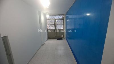 Apartamento de 1 alcoba en arriendo en Engativa La Faena, Bogotá, 42 m² · foto 6 de 7
