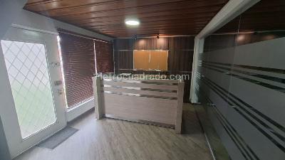 Casa de 5 alcobas en arriendo en Engativa La Española, Bogotá, 350 m² · foto 10 de 20