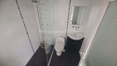 Casa de 5 alcobas en arriendo en Engativa La Española, Bogotá, 350 m² · foto 20 de 20