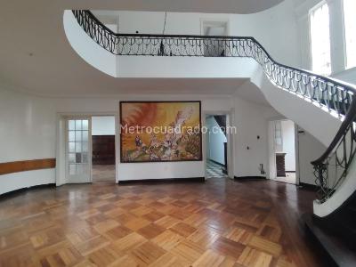 Casa de 5 alcobas en venta en Teusaquillo La Magdalena, Bogotá, 828 m² · foto 14 de 20