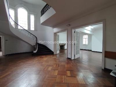 Casa de 5 alcobas en venta en Teusaquillo La Magdalena, Bogotá, 828 m² · foto 7 de 20