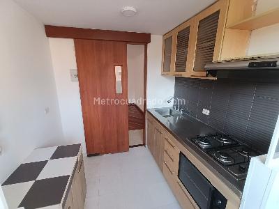 Apartamento de 3 alcobas en arriendo en Suba Mazuren, Bogotá, 80 m² · foto 3 de 20