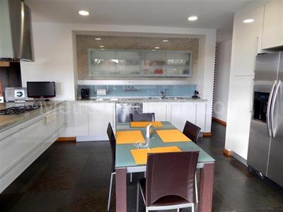 Casa de 3 alcobas en venta en San Jose De Bavaria, Bogotá, 800 m² · foto 5 de 11