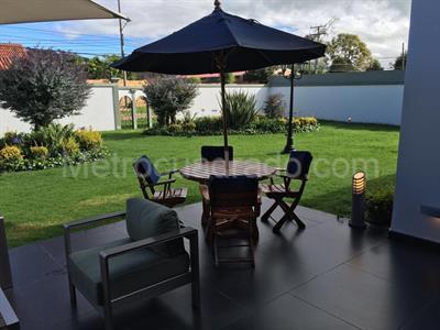 Casa de 4 alcobas en venta en San Jose De Bavaria, Bogotá, 1206 m² · foto 2 de 15