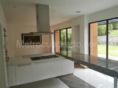 Casa de 4 alcobas en venta en San Jose De Bavaria, Bogotá, 830 m² · foto 7 de 20