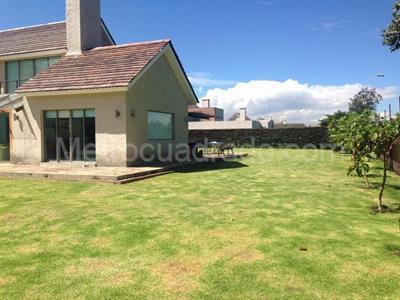 Casa de 3 alcobas en venta en Hacienda San Simon, Bogotá, 450 m² · foto 3 de 18