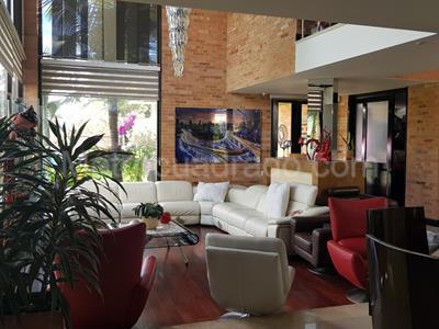 Casa de 5 alcobas en arriendo en San Jose De Bavaria, Bogotá · foto 3 de 20