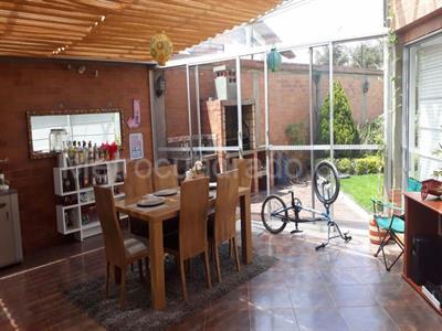 Casa de 4 alcobas en venta en San Jose De Bavaria, Bogotá, 830 m² · foto 3 de 20