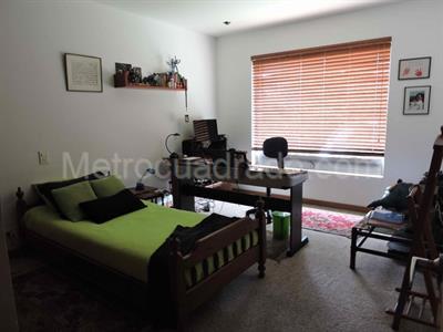 Casa de 4 alcobas en venta en Hacienda San Simon, Bogotá, 1382 m² · foto 7 de 12