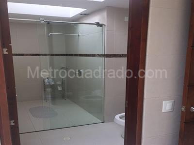 Casa de 5 alcobas en venta en San Jose De Bavaria, Bogotá, 520 m² · foto 19 de 20