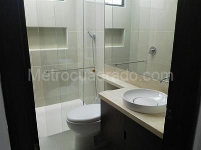 Casa de 4 alcobas en venta en San Jose De Bavaria, Bogotá, 500 m² · foto 10 de 19