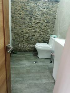 Casa de 3 alcobas en venta en San Jose De Bavaria, Bogotá, 400 m² · foto 9 de 13