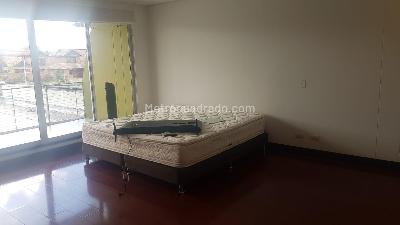 Casa de 4 alcobas en venta en San Jose De Bavaria, Bogotá, 480 m² · foto 15 de 20