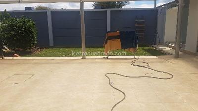 Casa de 4 alcobas en venta en San Jose De Bavaria, Bogotá, 480 m² · foto 2 de 20