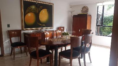 Casa de 4 alcobas en venta en San Jose De Bavaria, Bogotá, 306 m² · foto 11 de 14