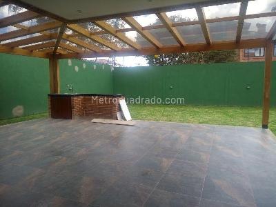 Casa de 5 alcobas en venta en San Jose De Bavaria, Bogotá, 570 m² · foto 17 de 20