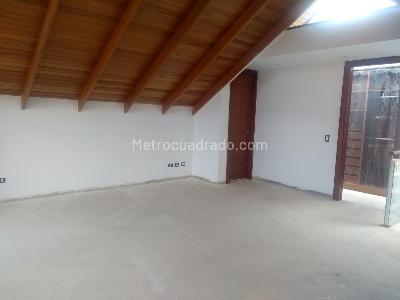 Casa de 5 alcobas en venta en San Jose De Bavaria, Bogotá, 570 m² · foto 6 de 20