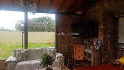 Casa de 4 alcobas en venta en San Jose De Bavaria, Bogotá, 320 m² · foto 12 de 19