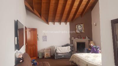 Casa de 4 alcobas en venta en San Jose De Bavaria, Bogotá, 320 m² · foto 9 de 19
