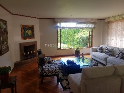Casa de 4 alcobas en venta en San Jose De Bavaria, Bogotá, 450 m² · foto 6 de 20