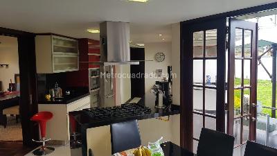 Casa de 3 alcobas en venta en San Jose De Bavaria, Bogotá, 269 m² · foto 6 de 20
