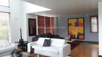 Casa de 4 alcobas en venta en San Jose De Bavaria, Bogotá, 400 m² · foto 14 de 20