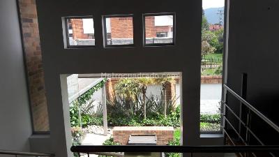 Casa de 4 alcobas en venta en San Jose De Bavaria, Bogotá, 400 m² · foto 16 de 20