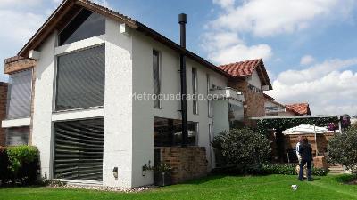 Casa de 4 alcobas en venta en San Jose De Bavaria, Bogotá, 400 m² · foto 20 de 20