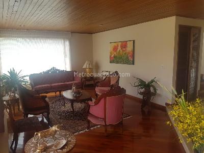 Casa de 4 alcobas en venta en San Jose De Bavaria, Bogotá, 256 m² · foto 12 de 17