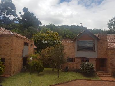 Casa de 4 alcobas en venta en San Jose De Bavaria, Bogotá, 256 m² · foto 14 de 17
