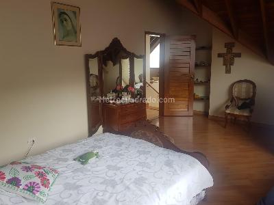 Casa de 4 alcobas en venta en San Jose De Bavaria, Bogotá, 256 m² · foto 5 de 17