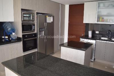 Casa de 4 alcobas en venta en Hacienda San Simon Pl, Bogotá, 350 m² · foto 6 de 17