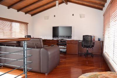 Casa de 4 alcobas en venta en Hacienda San Simon Pl, Bogotá, 350 m² · foto 3 de 17