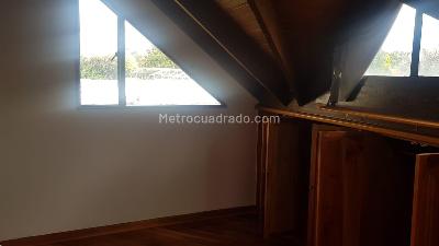 Casa de 4 alcobas en venta en San Jose De Bavaria, Bogotá, 240 m² · foto 18 de 18