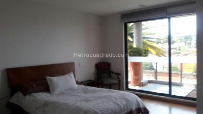 Casa de 3 alcobas en venta en San Jose De Bavaria, Bogotá, 400 m² · foto 7 de 20