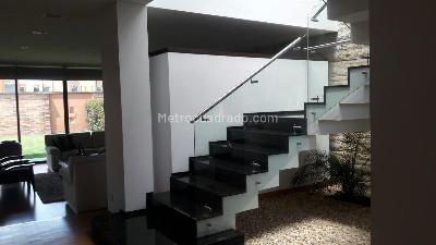 Casa de 3 alcobas en venta en San Jose De Bavaria, Bogotá, 400 m² · foto 8 de 20