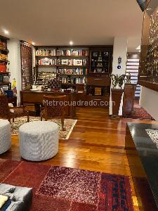 Casa de 5 alcobas en venta en San Jose De Bavaria, Bogotá, 540 m² · foto 19 de 20