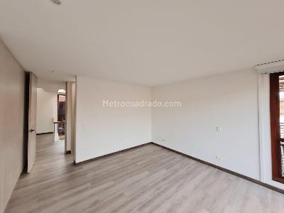 Casa de 4 alcobas en venta en San Jose De Bavaria, Bogotá, 560 m² · foto 14 de 20