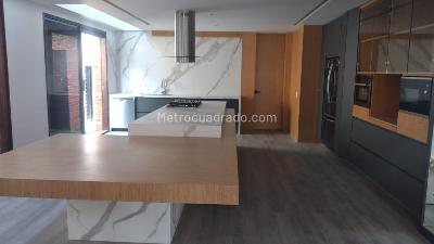 Casa de 4 alcobas en venta en San Jose De Bavaria, Bogotá, 560 m² · foto 18 de 20