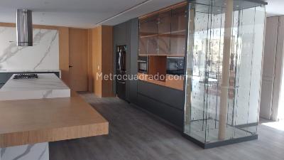 Casa de 4 alcobas en venta en San Jose De Bavaria, Bogotá, 540 m² · foto 3 de 19