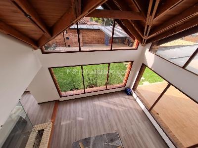 Casa de 4 alcobas en venta en San Jose De Bavaria, Bogotá, 540 m² · foto 8 de 19