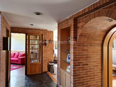 Casa de 4 alcobas en venta en San Jose De Bavaria, Bogotá, 320 m² · foto 6 de 20