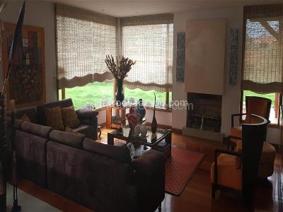 Casa de 5 alcobas en venta en San Jose De Bavaria, Bogotá, 420 m² · foto 4 de 15