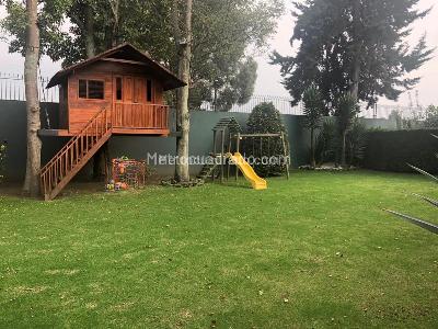 Casa de 4 alcobas en venta en San Jose De Bavaria, Bogotá, 536 m² · foto 4 de 10