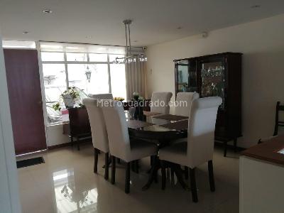 Casa de 3 alcobas en venta en El Polo, Bogotá, 274 m² · foto 3 de 15