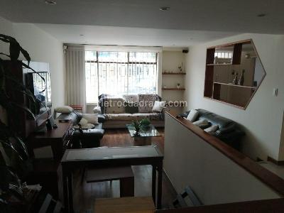 Casa de 3 alcobas en venta en El Polo, Bogotá, 274 m² · foto 2 de 15