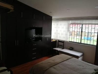 Casa de 3 alcobas en venta en El Polo, Bogotá, 274 m² · foto 9 de 15